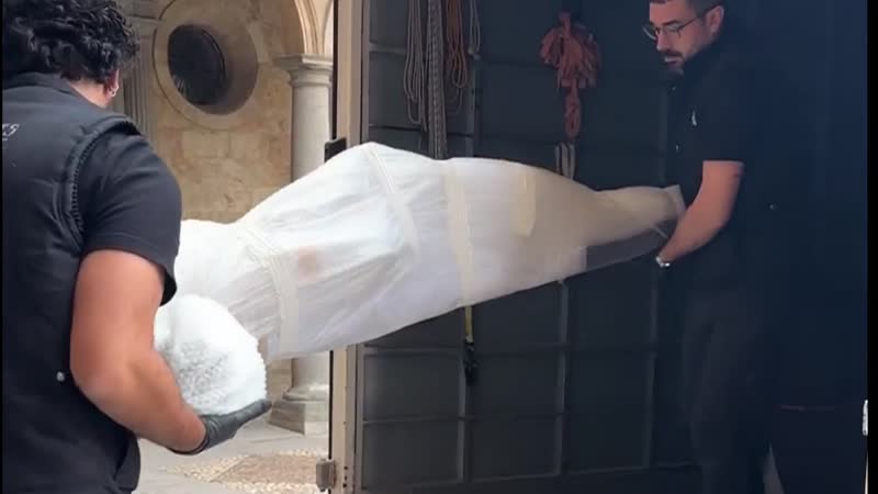 El emocionante regreso del Cristo de la Buena Muerte a San Esteban 