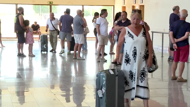 Matacán refuerza sus conexiones con Canarias y Baleares