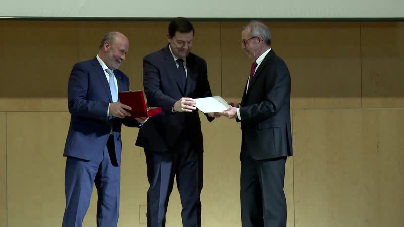 Mañueco destaca el apoyo al sector ganadero en el 25 aniversario de Ternera Charra