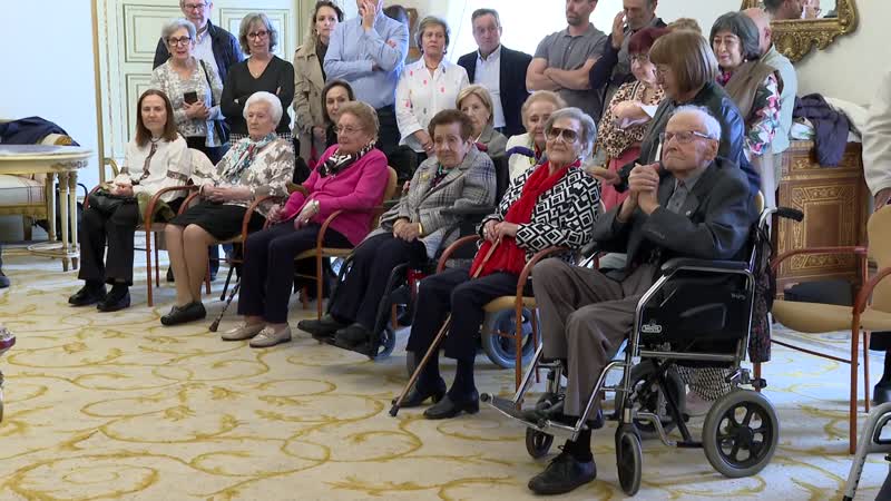 Homenaje de la ciudad a diez salmantinos centenarios 