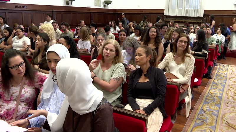 La USAL recibe más de dos mil alumnos de español de los cinco continentes