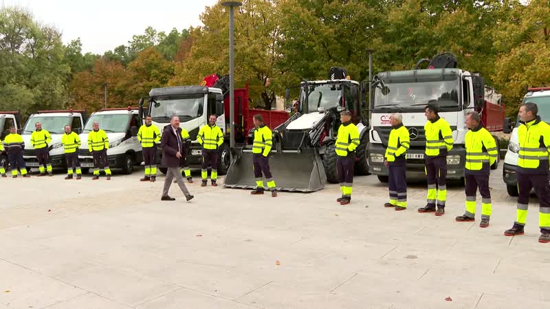El Ayuntamiento incorpora 17 vehículos al servicio de conservación de viales