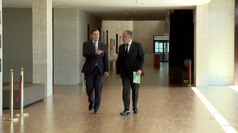PP y Vox cierran su acuerdo de gobierno en Castilla y León