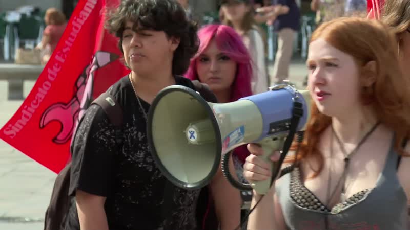 Denuncian problemas en Buscyl que impiden a estudiantes acudir a clase