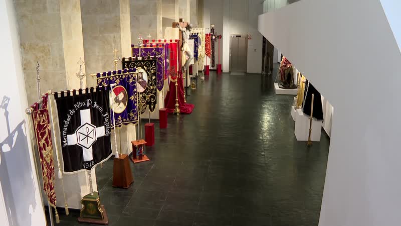 Las cofradías exponen sus tesoros en la Torre de los Anaya