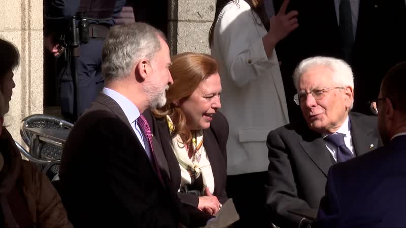 El rey y Mattarella disfrutan de un café en la Plaza Mayor de Salamanca