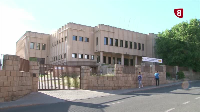 Sube el paro en Ávila en el mes de marzo y servicios continúa a la cabeza