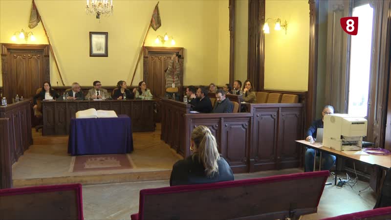 Pleno extraordinario para designar miembros de las mesas electorales