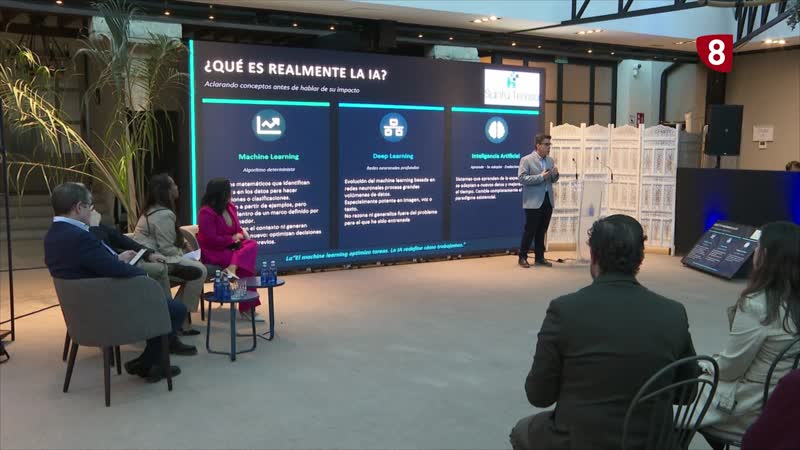 En el Hospital Santa Teresa ya están trabajando con la ayuda de la Inteligencia Artificial y su implantación irá en aumento