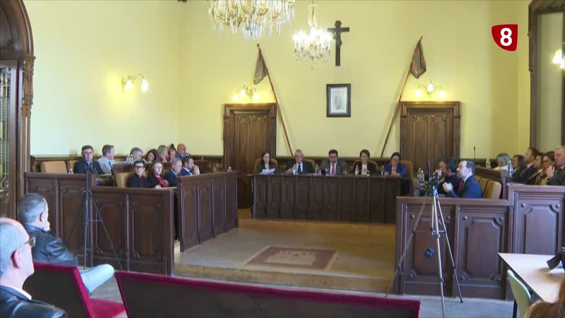 Sólo una de las tres mociones presentadas es aprobada en el pleno
