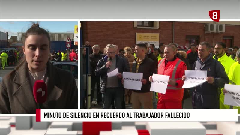 Minuto de silencio a las puertas del Centro de Conservación de Carreteras del Estado