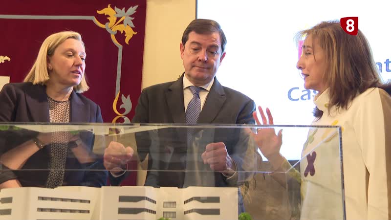 Mañueco presenta la maqueta de la futura nueva residencia de mayores de Ávila