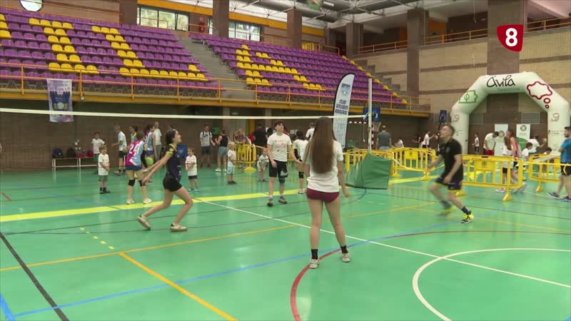 Las previsiones meteorológicas no impiden el éxito del X Día del Deporte en la Calle