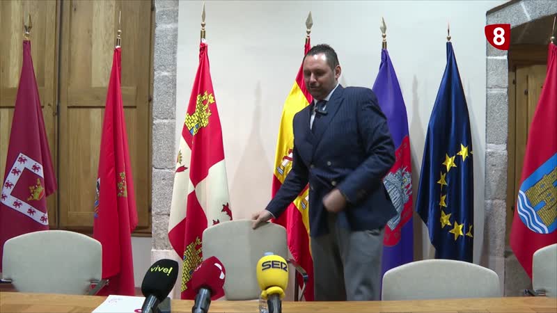 El Consistorio invertirá 800.000 euros en la renovación de los patios de tres centros educativos