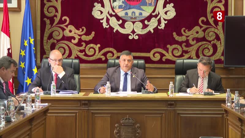 Pleno en la Diputación con seis mociones y la despedida de Mari Carmen Iglesias