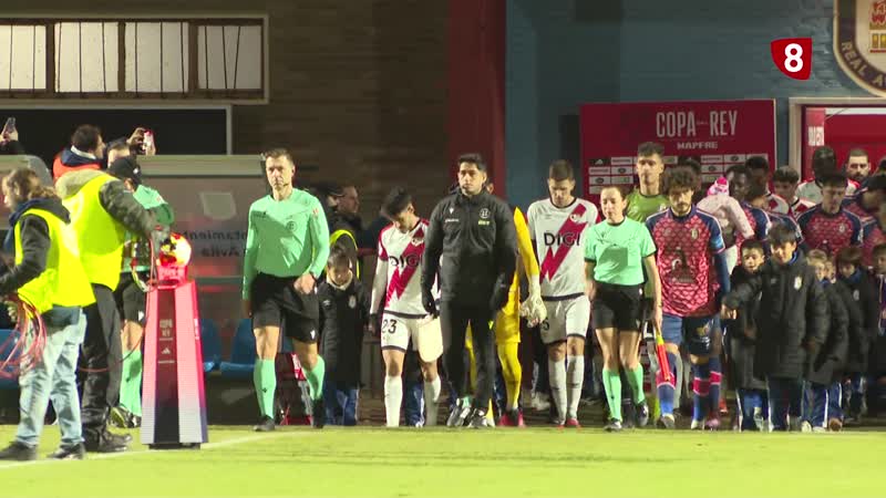 El Rayo Vallecano elimina al Real Ávila de la Copa del Rey con dos goles en el añadido