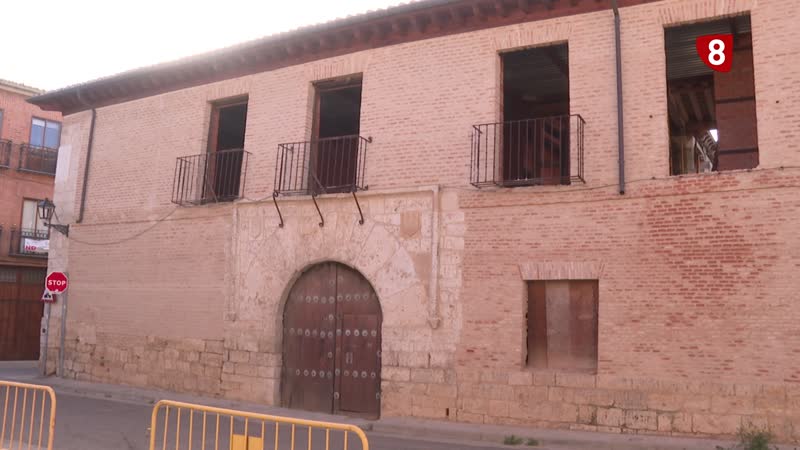 Las obras para afianzar la estructura del Palacio de Bustamante de Toro ya están muy avanzadas
