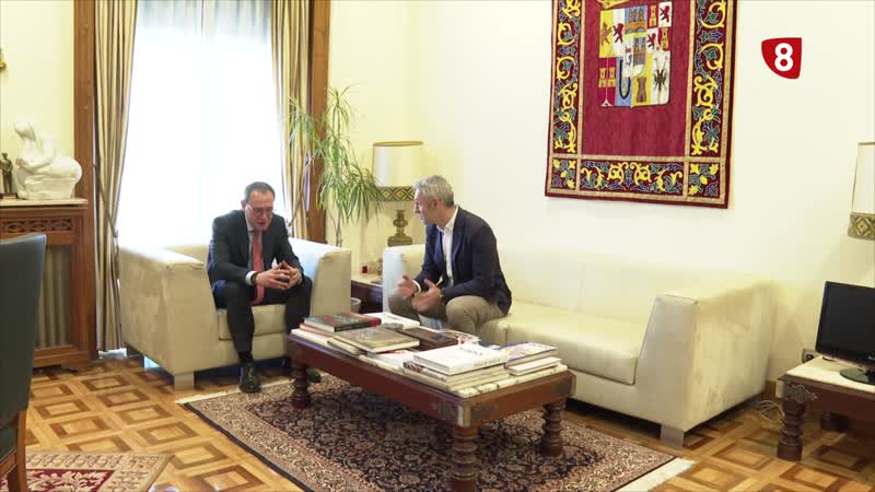 El nuevo alcalde de Toro, Carlos Rodríguez, se reúne con el Subdelegado del Gobierno en Zamora