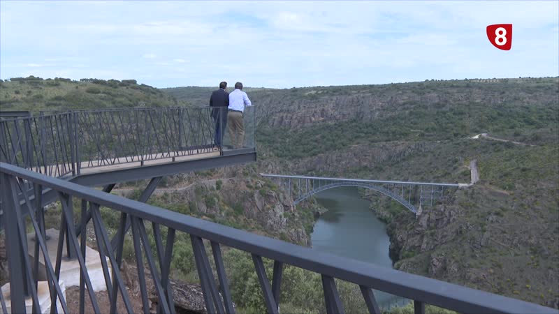 Apertura del mirador de Peña Centigosa, ubicado en Villadepera
