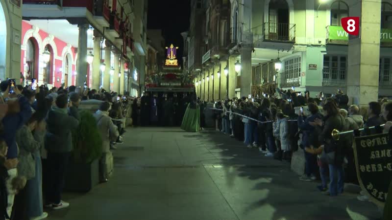 Procesiones sin mirar al cielo: el sol convierte la Semana Santa en un éxito total