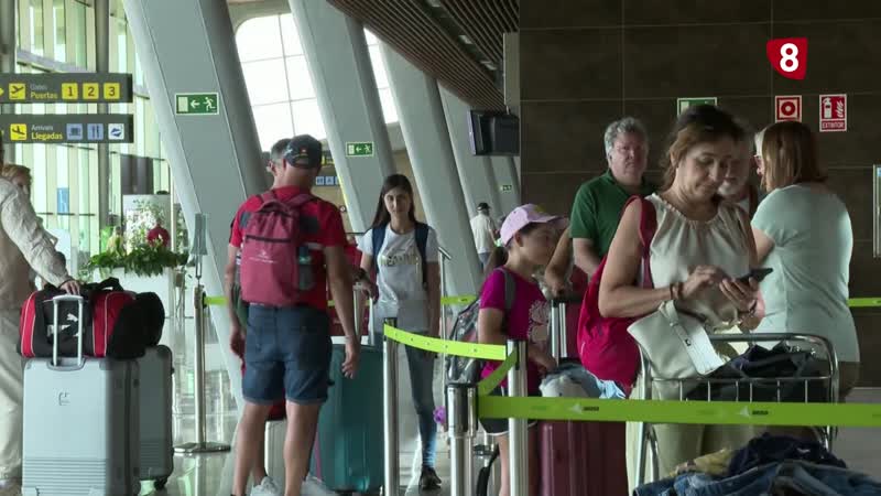 De viaje de trabajo a días de incertidumbre: una palentina vive el conflicto en Oriente Medio desde un aeropuerto