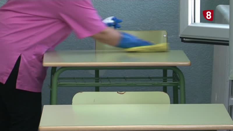 Educación bajo mínimos: 3 de cada 10 plazas sin cubrir en los centros educativos;