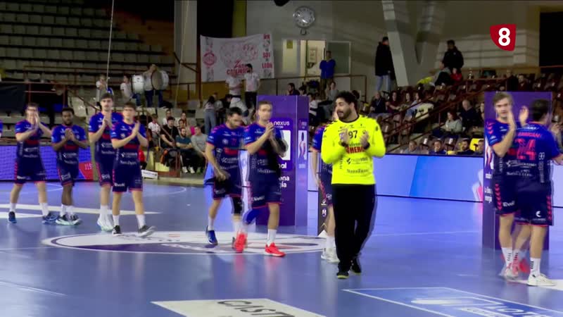 El CB Nava planta cara a Ademar pero termina perdiendo