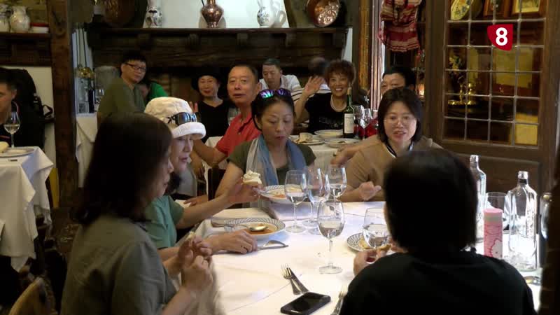 Caen las reservas de turismo asiático