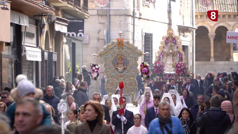La Hermandad del Rocío celebra 25 años con una procesión extraordinaria