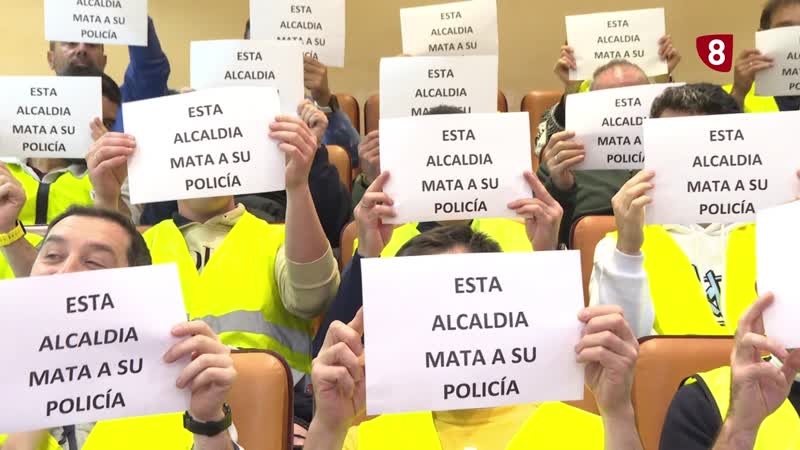 Las protestas de la Policía Local llegan al pleno