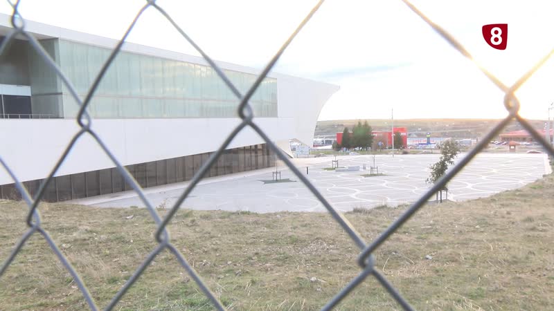 El Ayuntamiento habita aparcamientos ante el lleno absoluto previsto para el eclipse