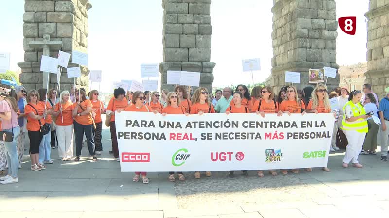 Los trabajadores de servicios sociales mantienen las movilizaciones