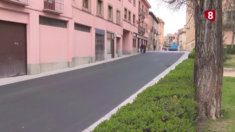 EL PSOE culpa a González-Salamanca del asfaltado de San Agustín