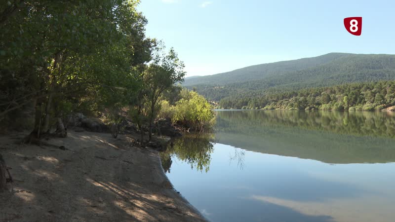Navas de Riofrío recoge firmas para pedir la recrecida de la presa de El Tejo
