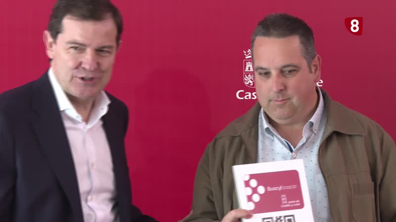 Un vecino de Valverde del Majano recibe la tarjeta número 700.000 de Buscyl