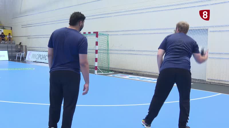 Balonmano Nava busca alejarse de los últimos puestos de la tabla