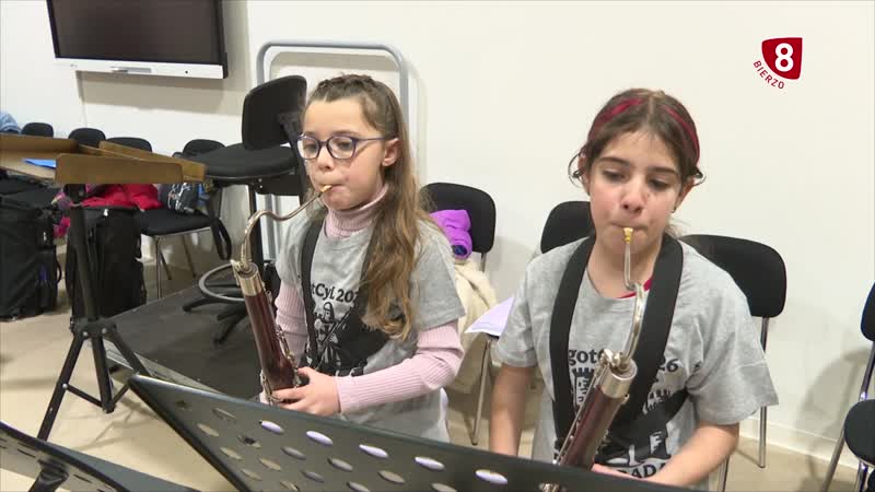 Estudiantes y profesores se cintan en Ponferrada