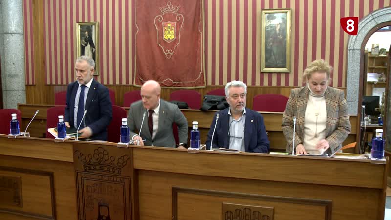 El PP regresa, a medias, a la comisión de las gastronetas