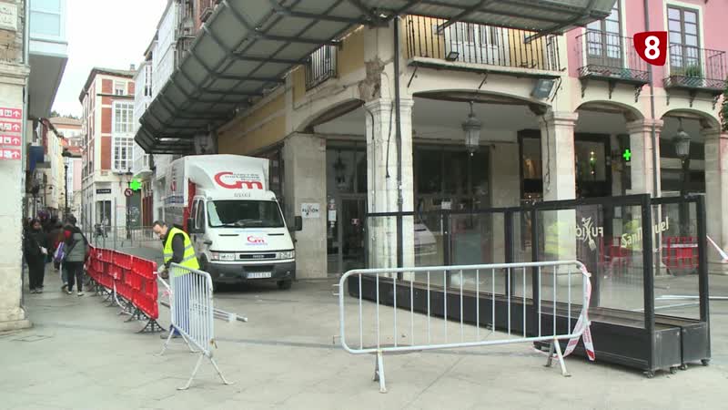 Desalojan y vallan el edificio de Cardenal Segura, 2 por ruina inminente