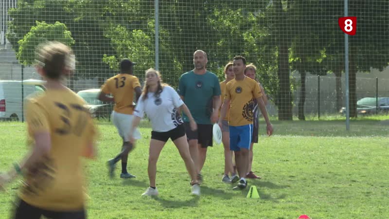 Burgüinos, en el campeonato nacional de Ultimate Frisbee