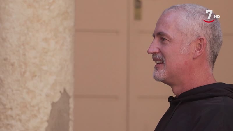 Clap - Entrevista a Mañas. Historias del Kronen. Imprenta Kadmos y Fundación Guillén 