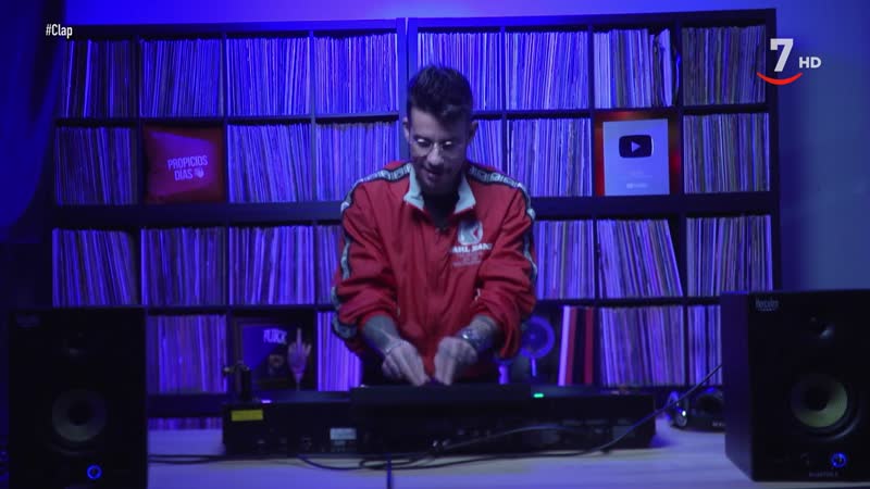 Clap T3/E6: Electrónica: sonido e imagen (Erik Urano, escuela de DJs y artista audiovisual)