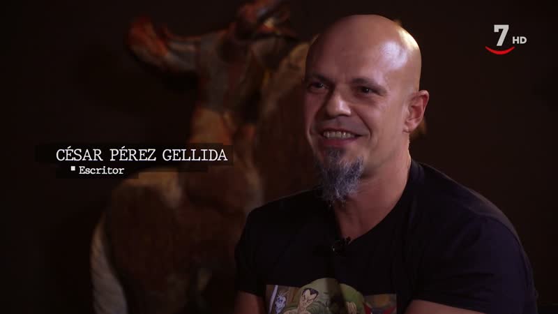 Clap - Novela Negra. Entrevista al escritor César Pérez Gellida. Museo Nacional de Escultura.