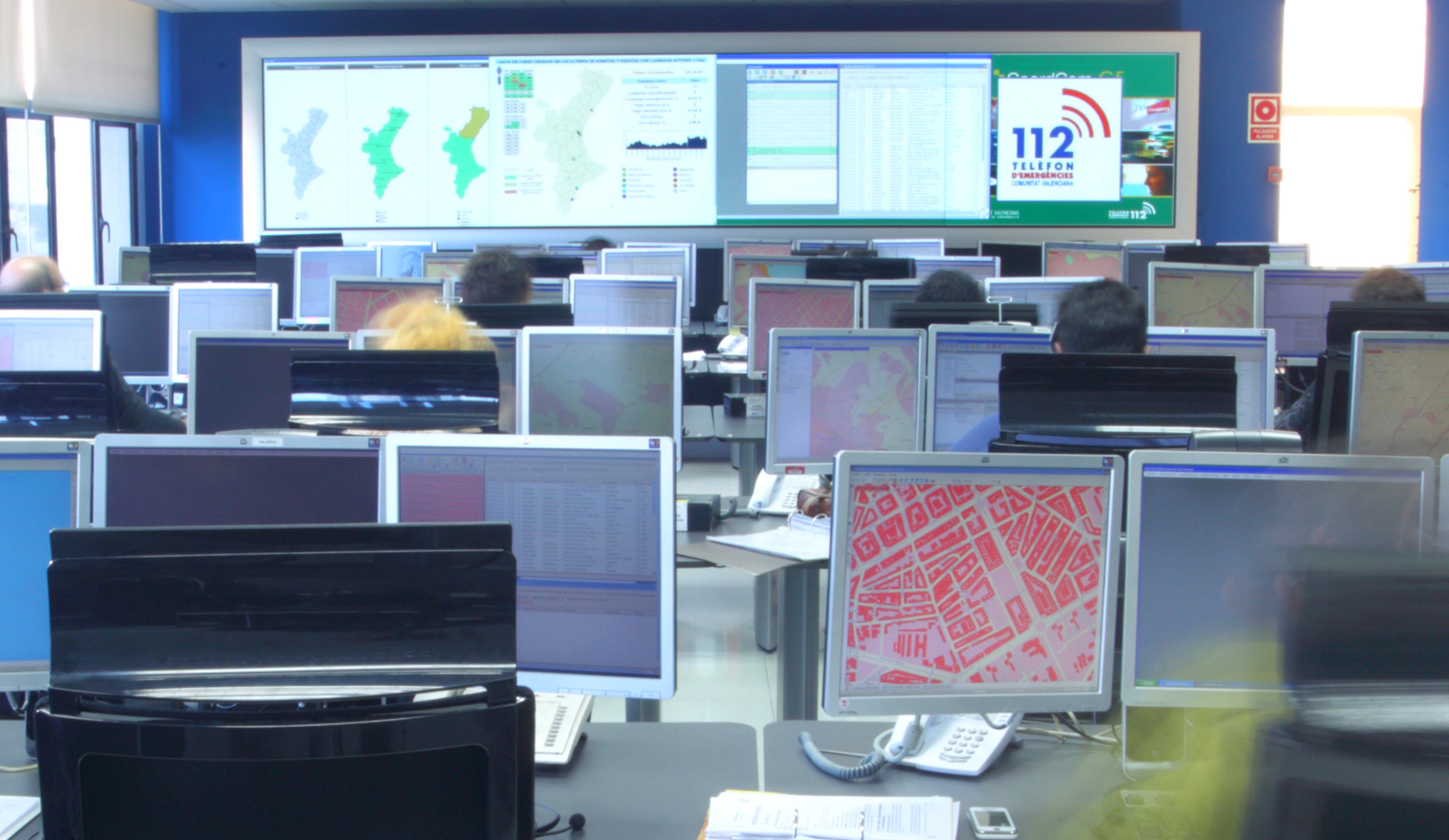 Emergencias emite un aviso especial ante el temporal de viento en la Comunitat Valenciana