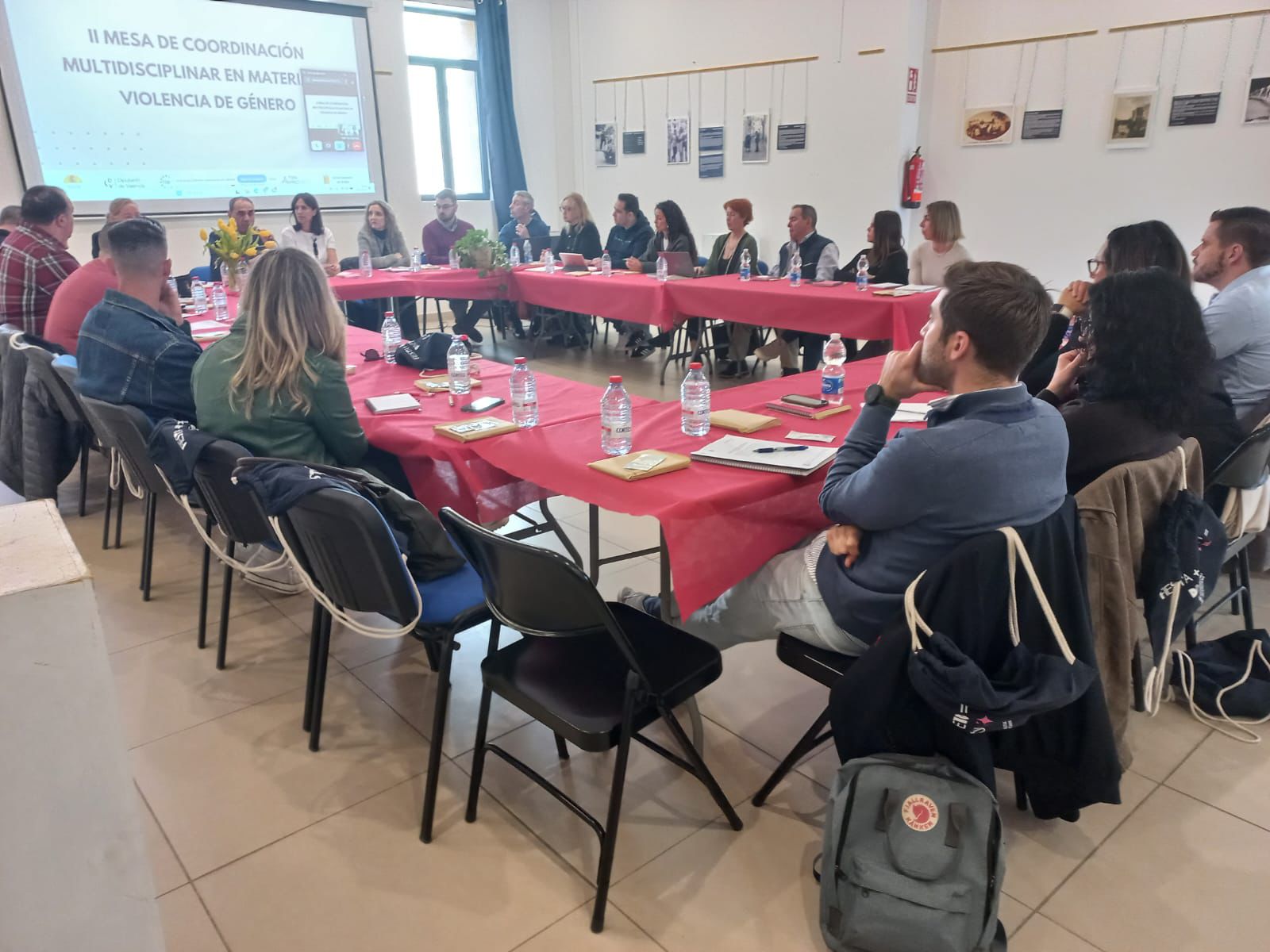 Ayer se organizó la segunda reunión de la mesa interdisciplinar de violencia de género de Buñol