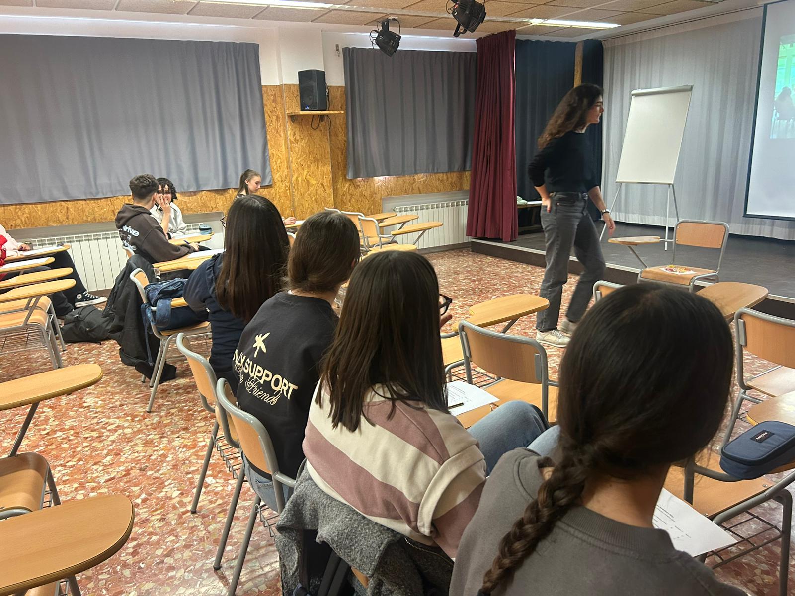 Finaliza la primera parte del proyecto Jóvenes y Resilientes en el IES Hoya de Buñol