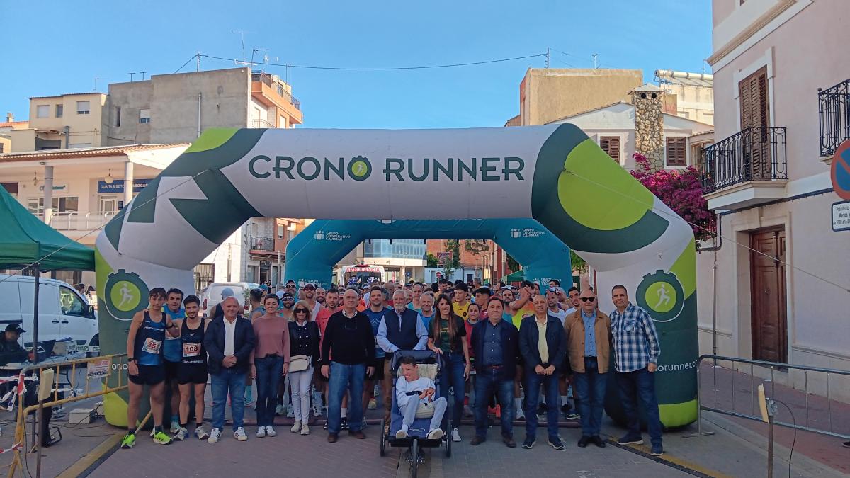 David Gómez, del Club Atletismo Turís, gana el XX Gran Fondo de Turís, memorial Raimon Soria