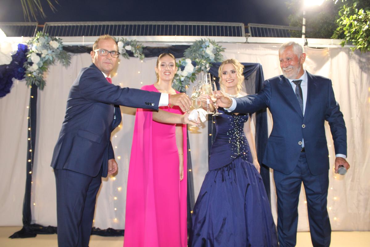 María Alcaide Escoto, proclamada Reina de las Fiestas de Turís