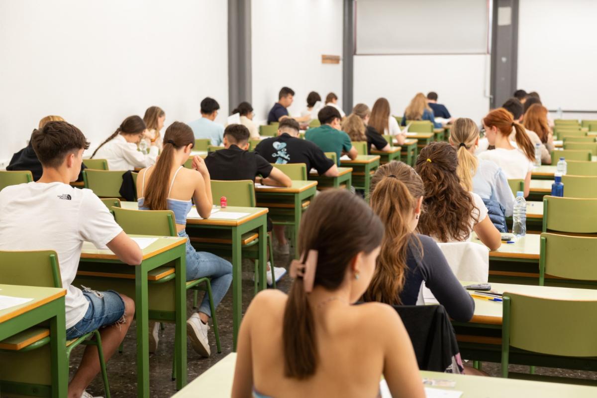 Las pruebas de la PAU comienzan este martes en la Comunitat Valenciana con 25.666 alumnos matriculados y 55 tribunales distribuidos por todo el territorio
