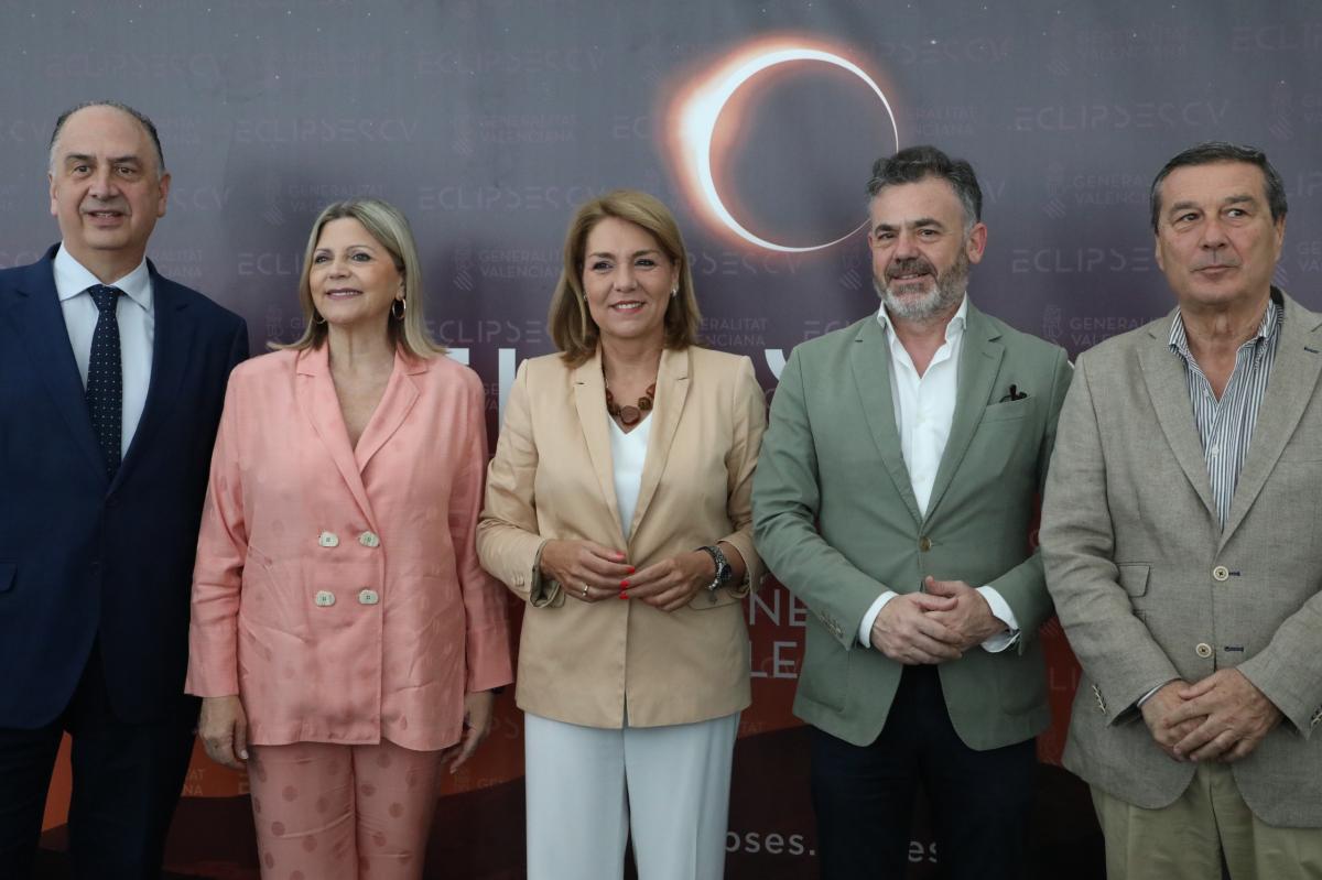 El Consell presenta el Plan de Gestión del Eclipse para garantizar la observación segura del fenómeno